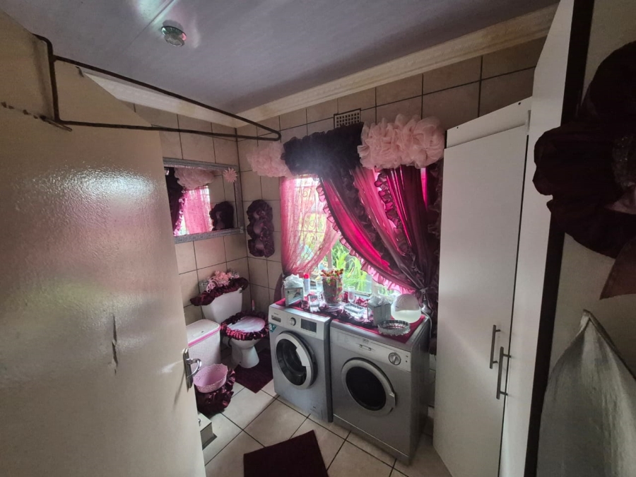 3 Bedroom Property for Sale in Oos Einde North West